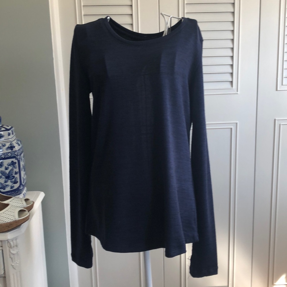 Blue shirt with open back